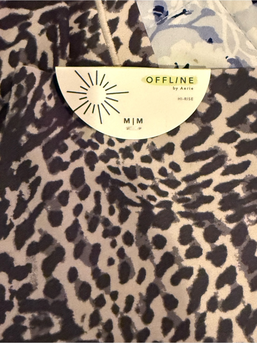 Offline by Aerie womens High-Rise Leopard Print leggings size M